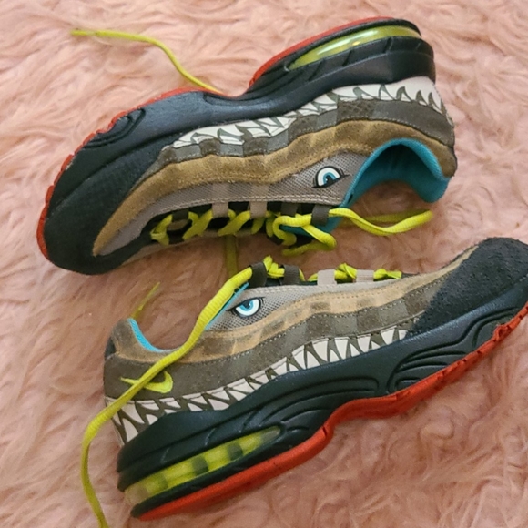 Nike Air Max 95 Monster - Picture 1 of 5